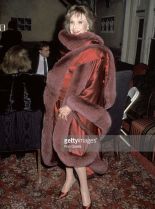 Ruth Warrick photo