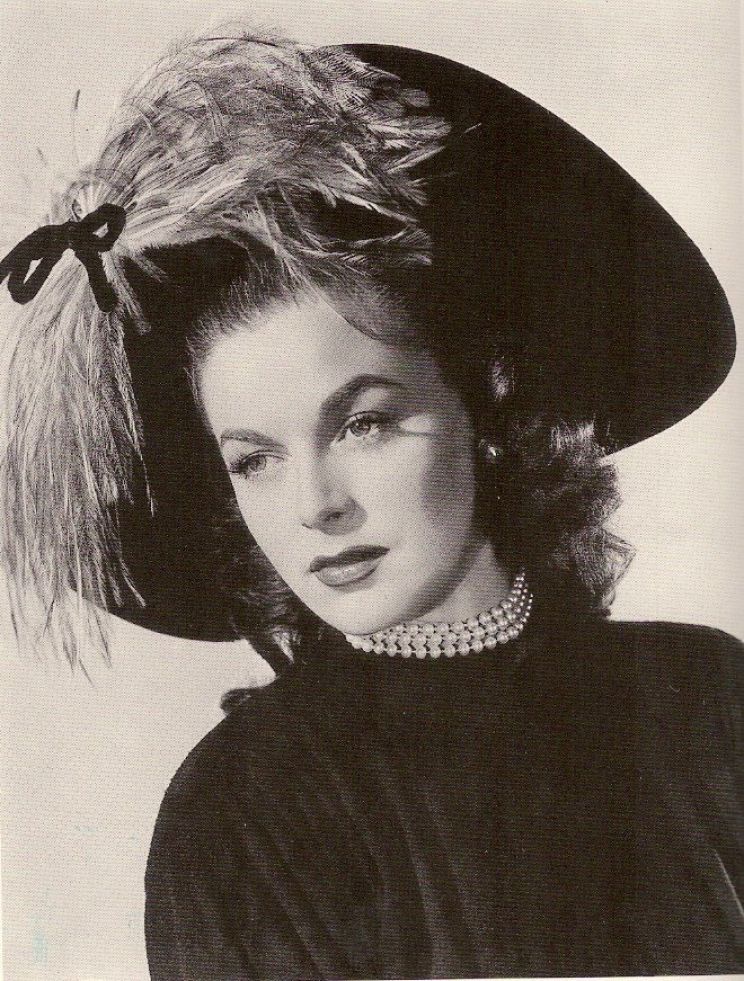 Ruth Warrick