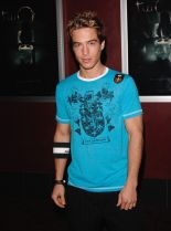 Ryan Carnes