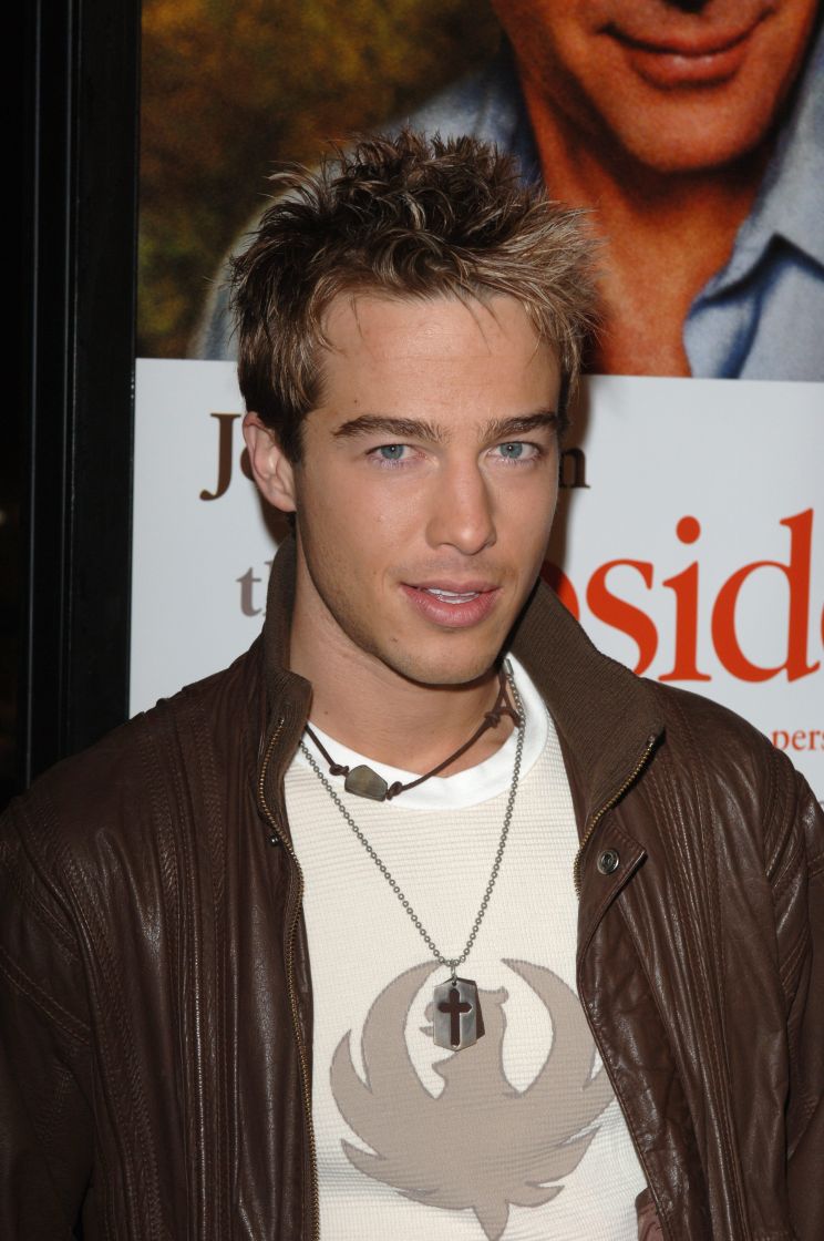 Ryan Carnes