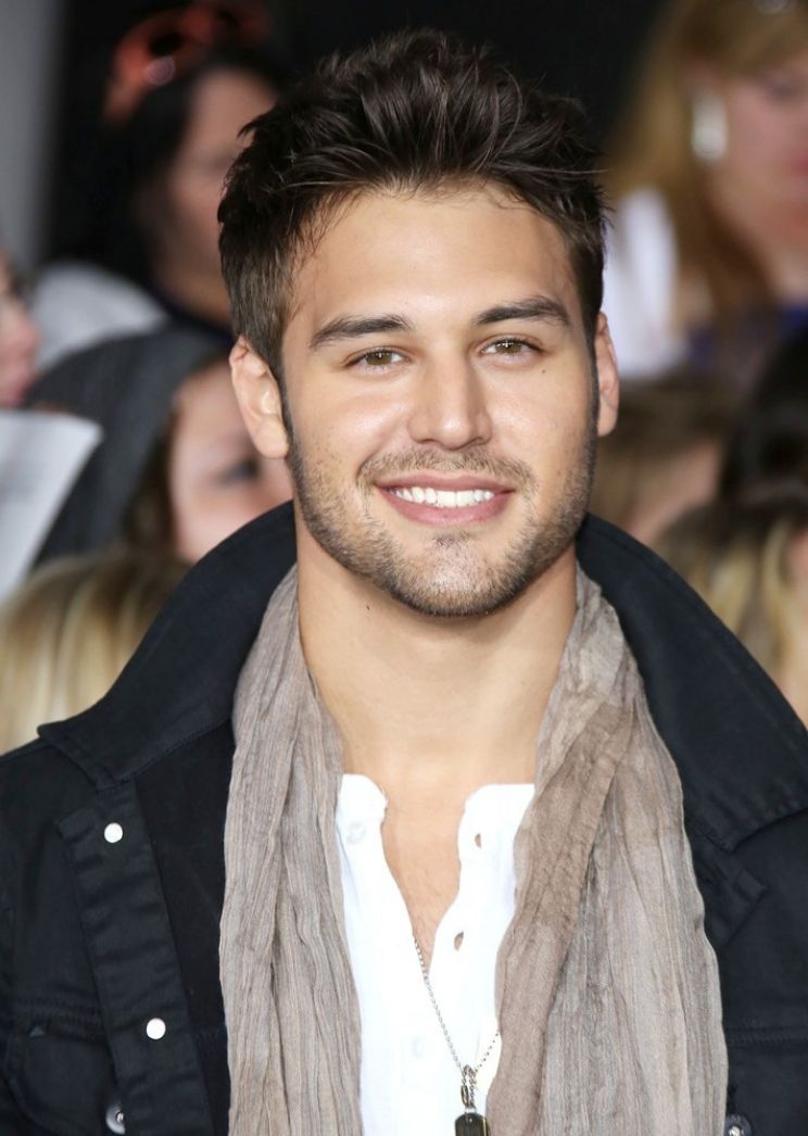 Ryan Guzman