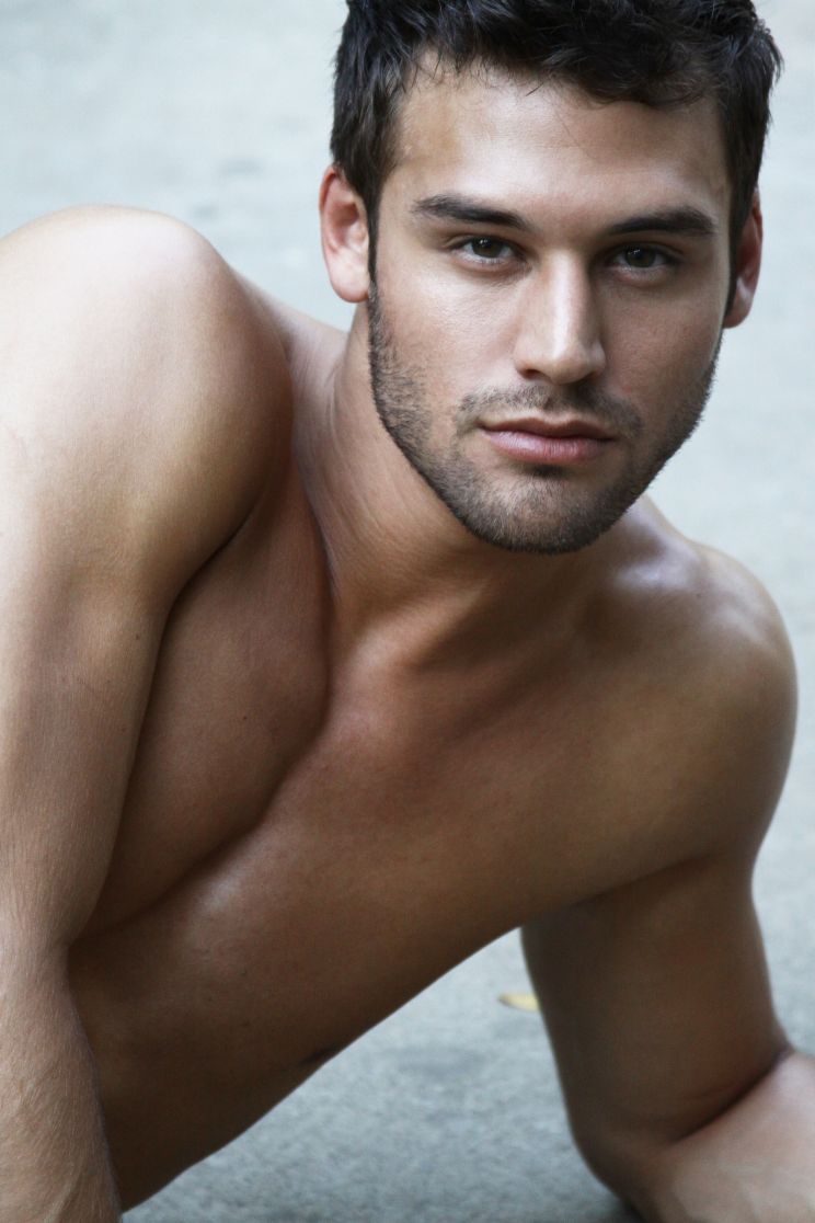 Ryan Guzman