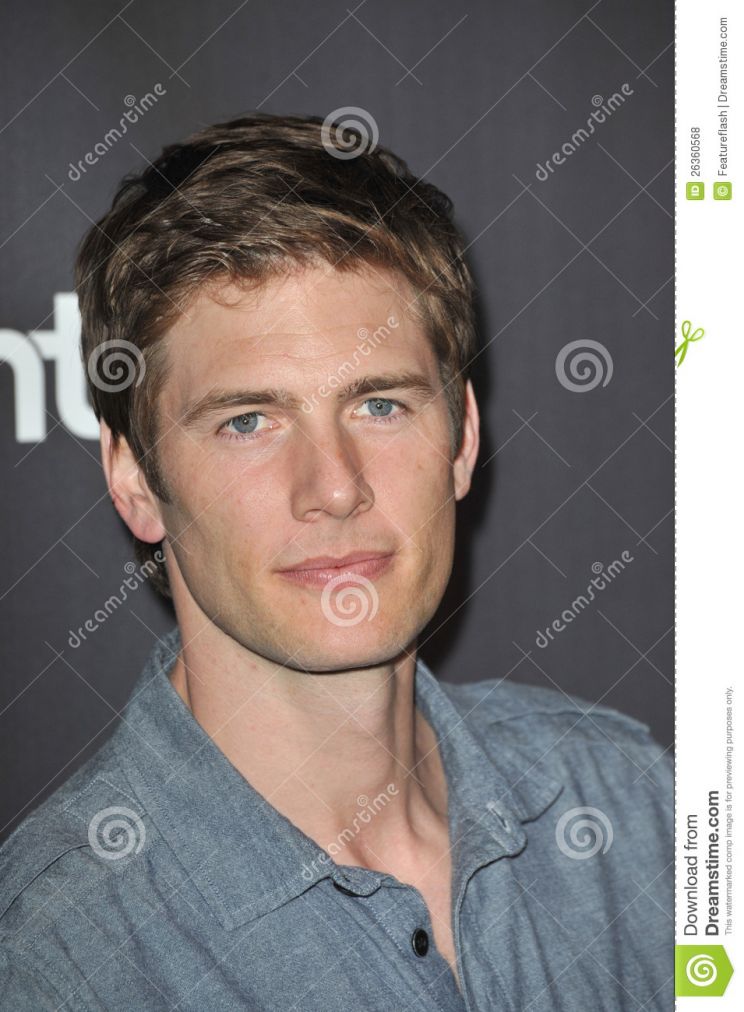 Ryan McPartlin