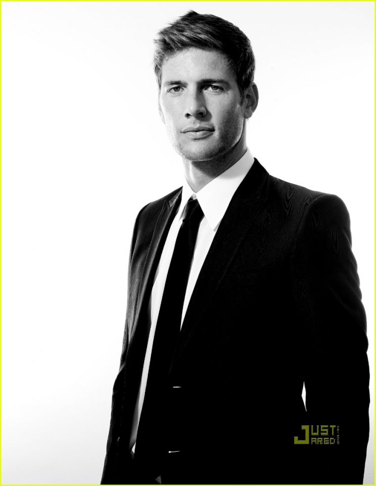 Ryan McPartlin