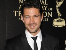 Ryan Paevey photo
