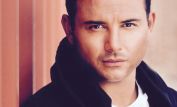 Ryan Thomas