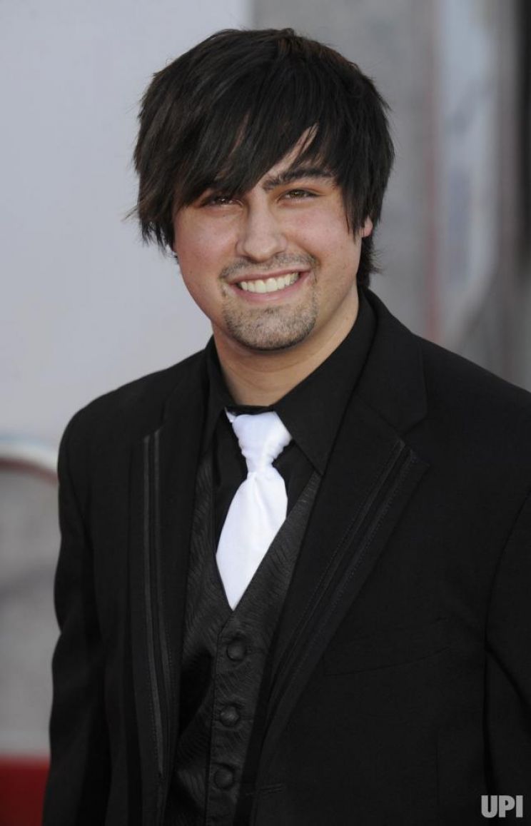 Ryne Sanborn