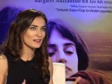 Saadet Aksoy photo