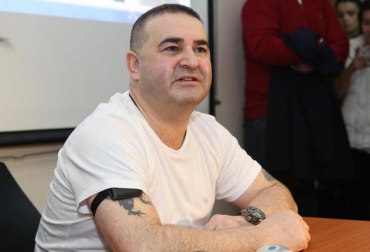 Safak Sezer