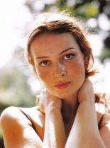 Saffron Burrows