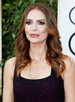 Saffron Burrows photo