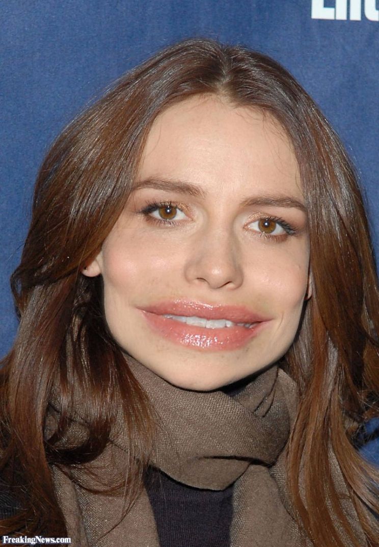 Saffron Burrows
