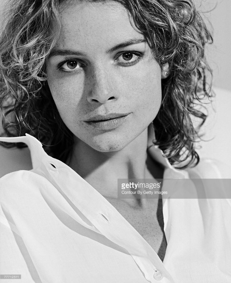 Saffron Burrows