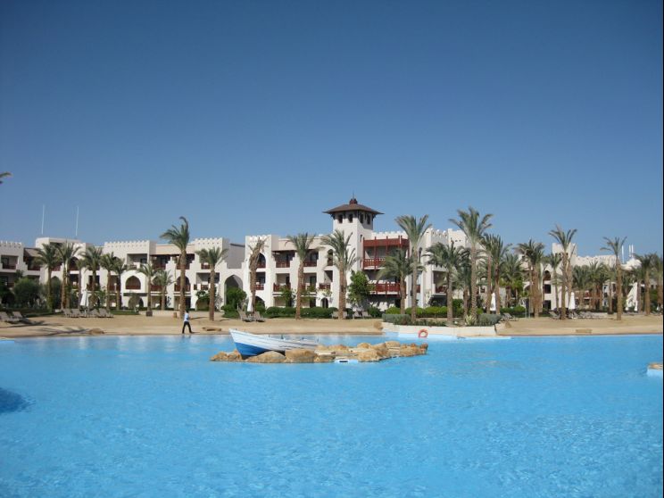 Sahara Sands