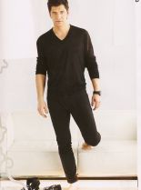Sakis Rouvas #2056189 picture (Portrait Medium)