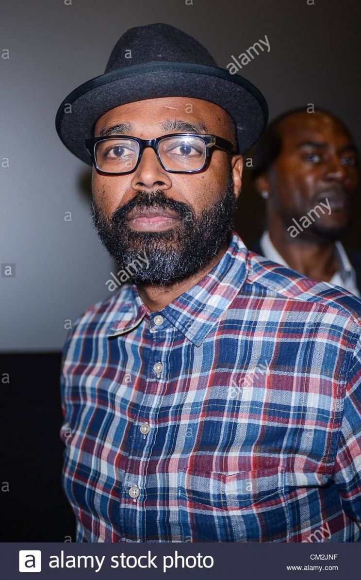 Salim Akil