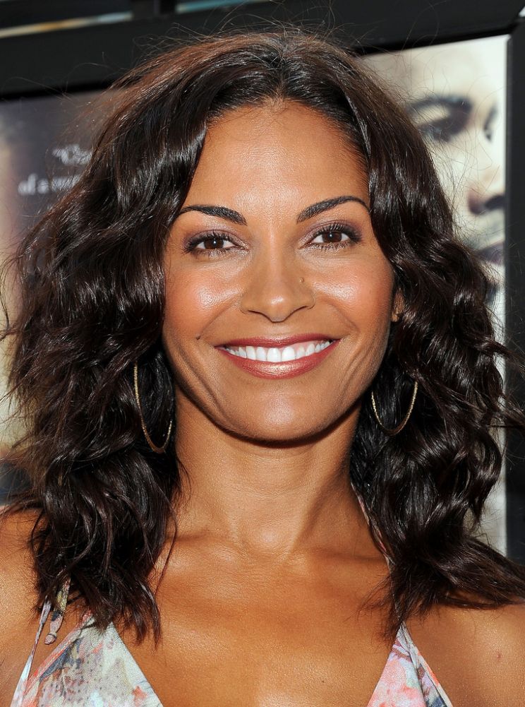 Salli Richardson-Whitfield