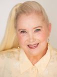 Sally Kirkland