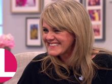Sally Lindsay photo