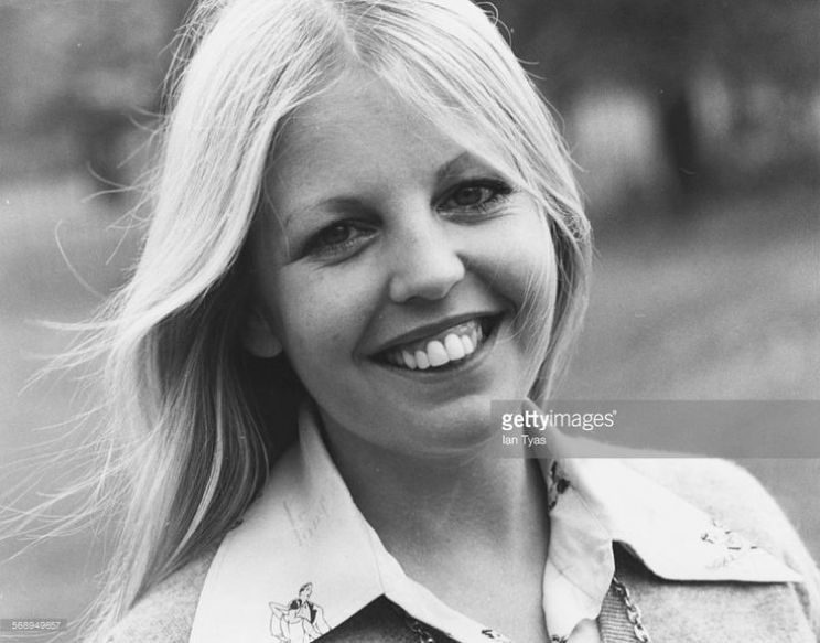 Sally Thomsett