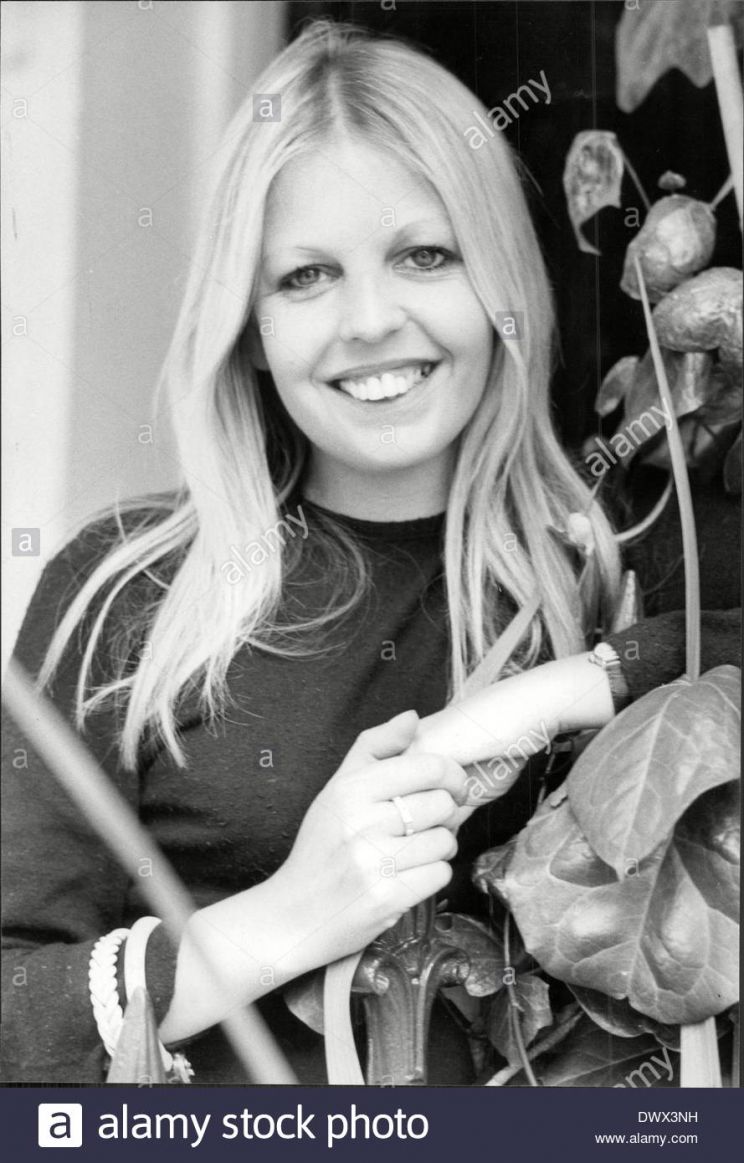 Sally Thomsett