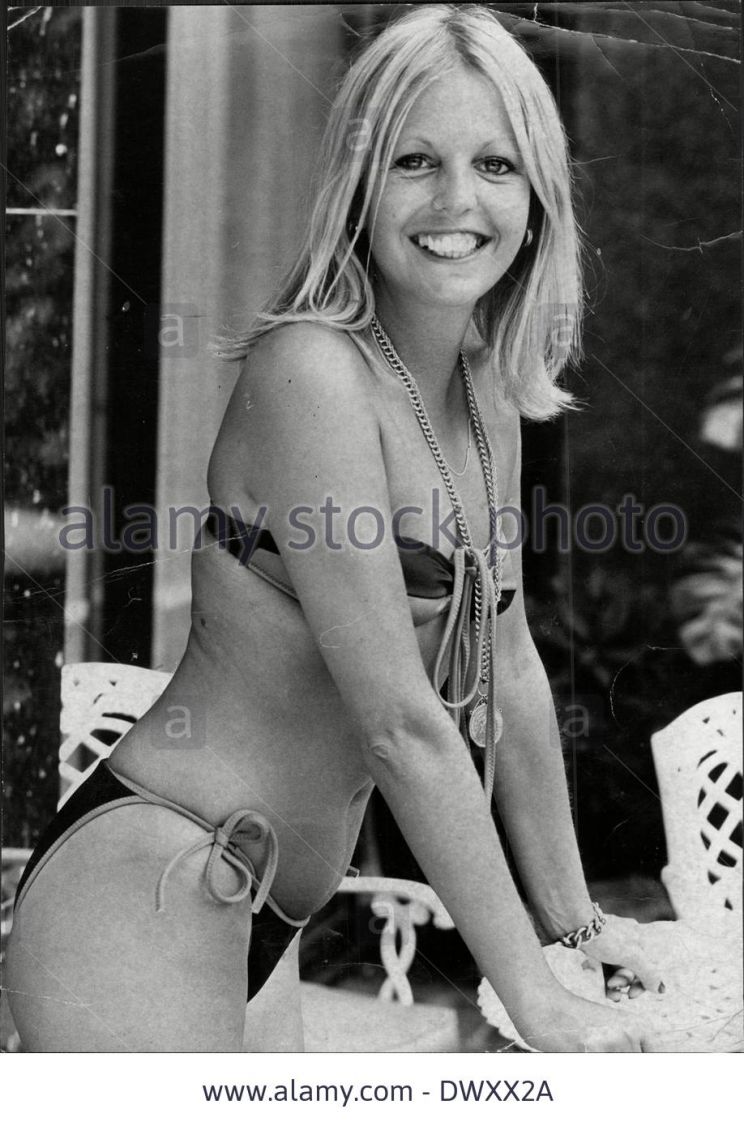 Sally Thomsett