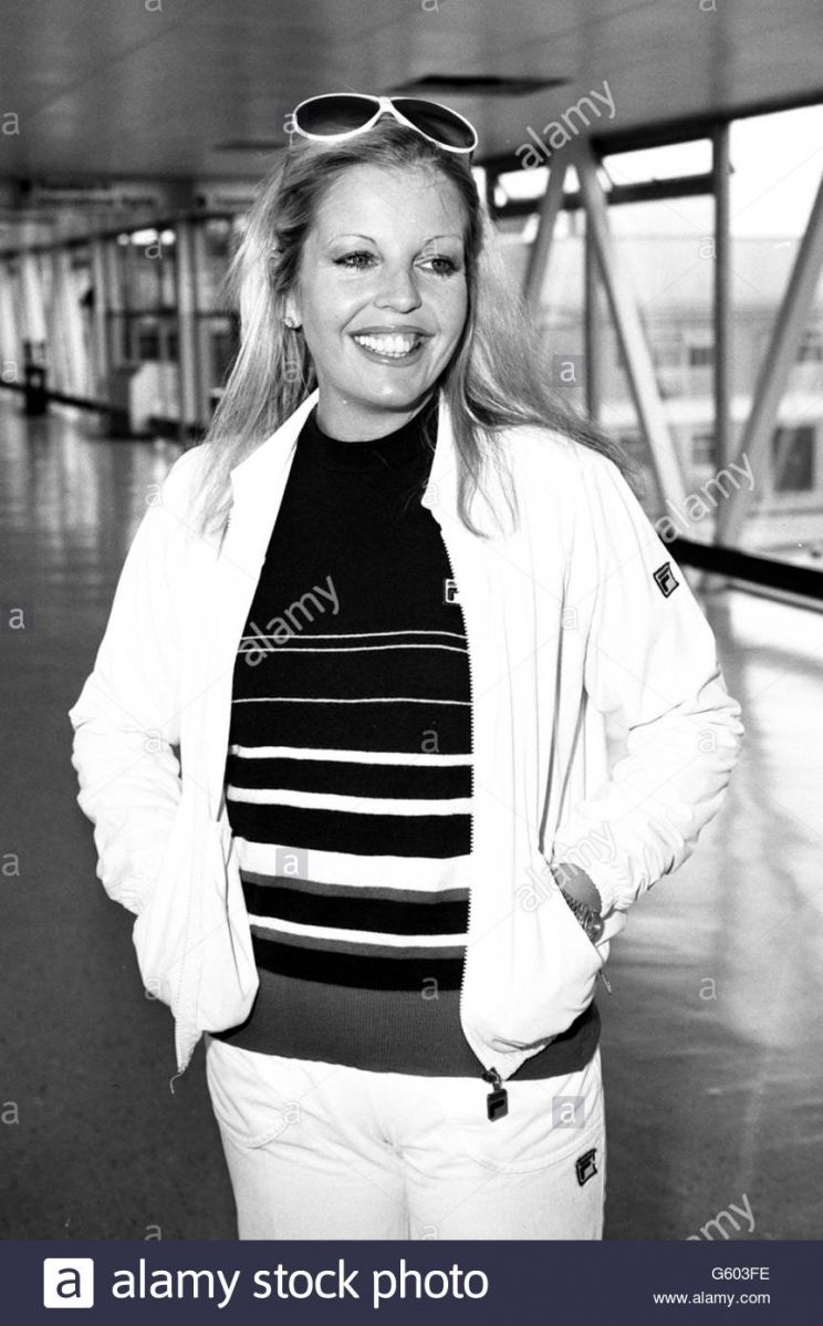 Sally Thomsett