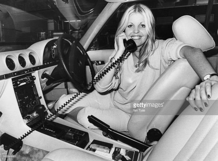 Sally Thomsett