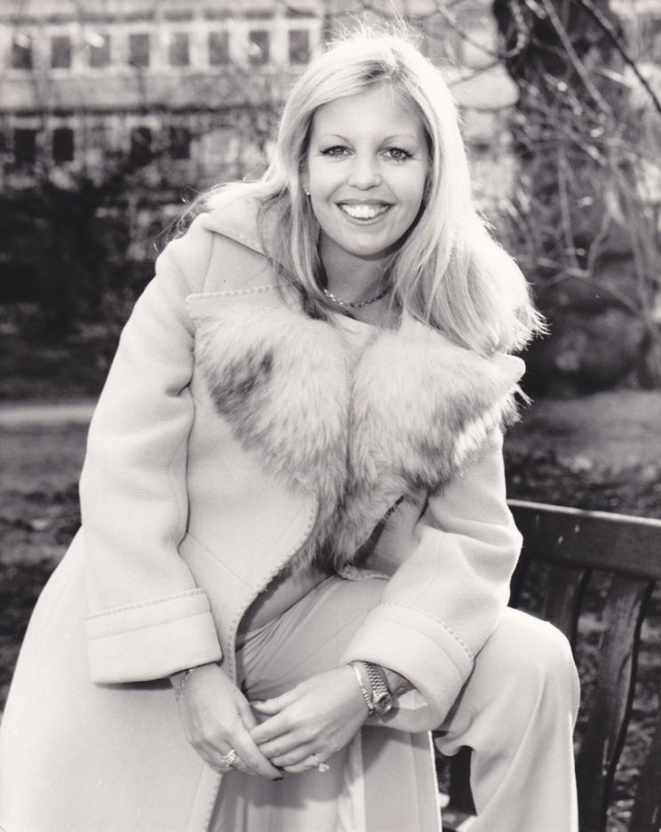 Sally Thomsett