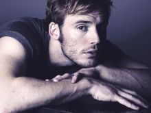 Sam Claflin