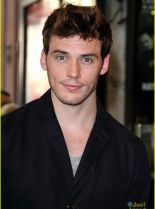 Sam Claflin