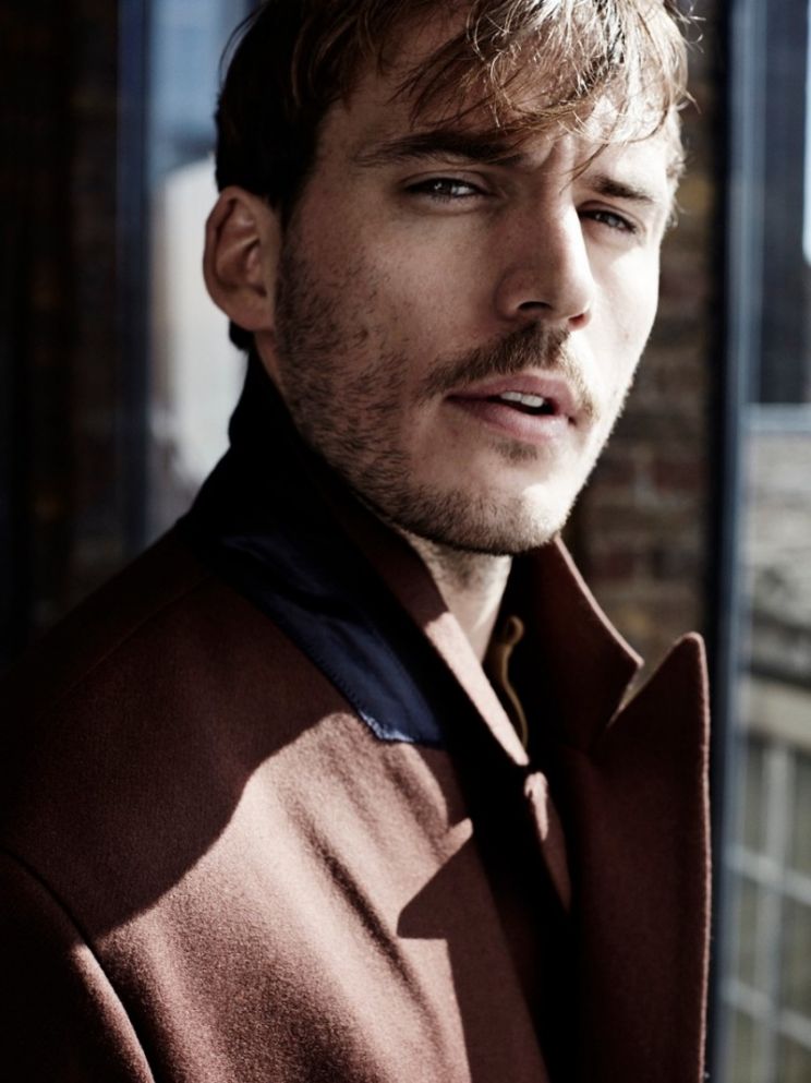 Sam Claflin