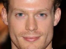Sam Reid