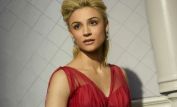 Samaire Armstrong