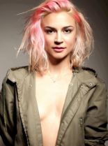 Samaire Armstrong