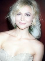 Samaire Armstrong