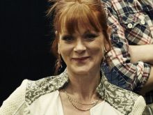 Samantha Bond