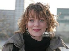 Samantha Bond