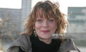 Samantha Bond