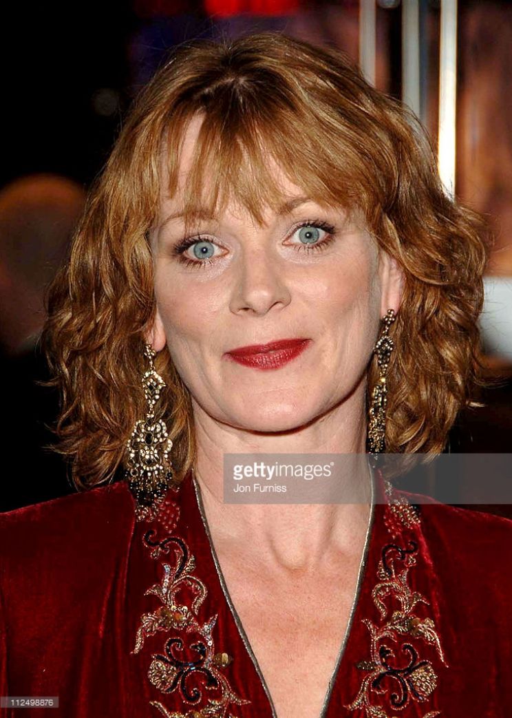 Samantha Bond