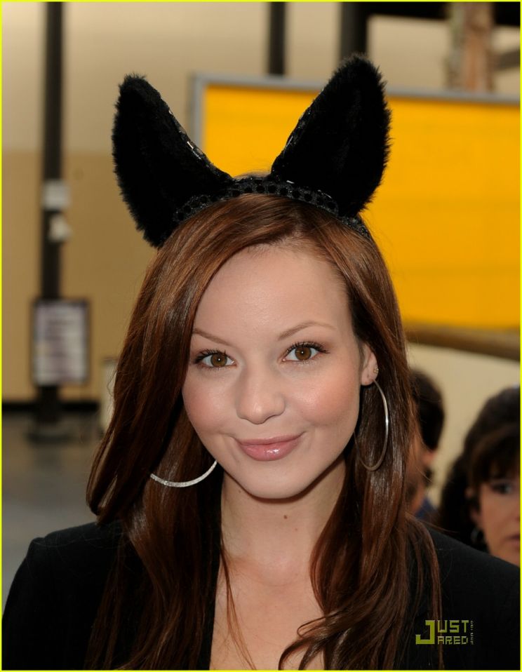 Samantha Droke