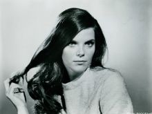 Samantha Eggar