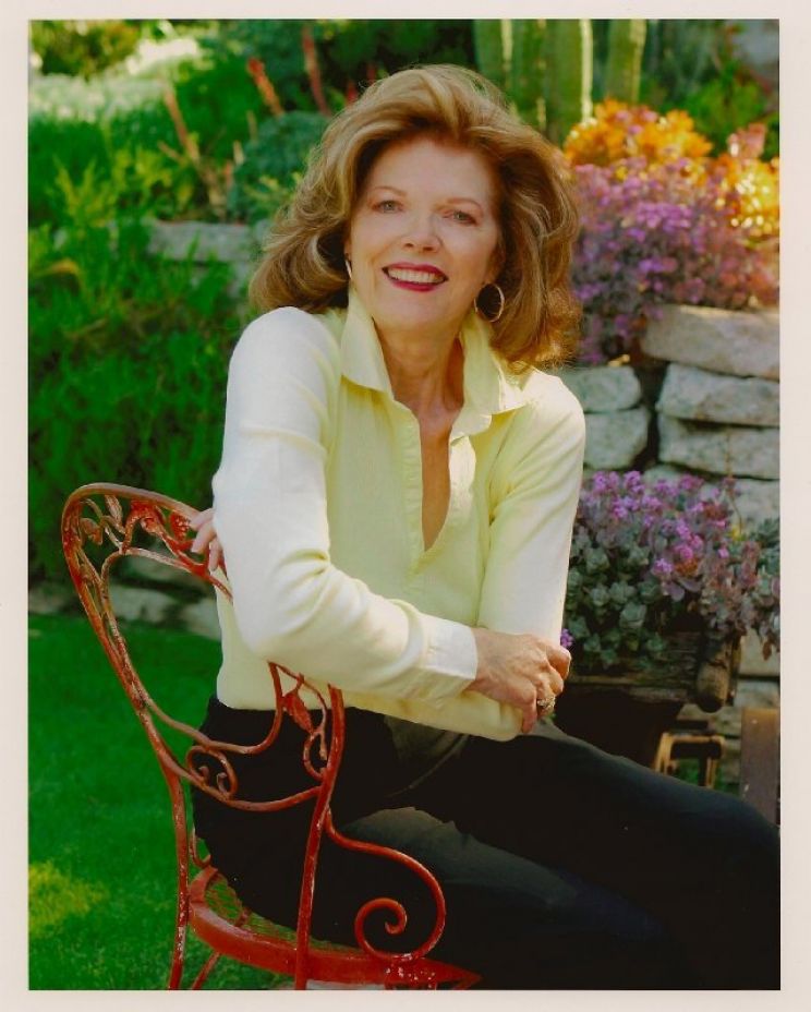 Samantha Eggar