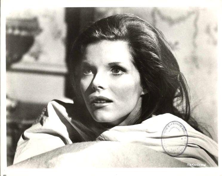 Samantha Eggar