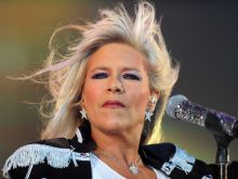 Samantha Fox