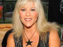 Samantha Fox #977220 picture (Landscape Medium)