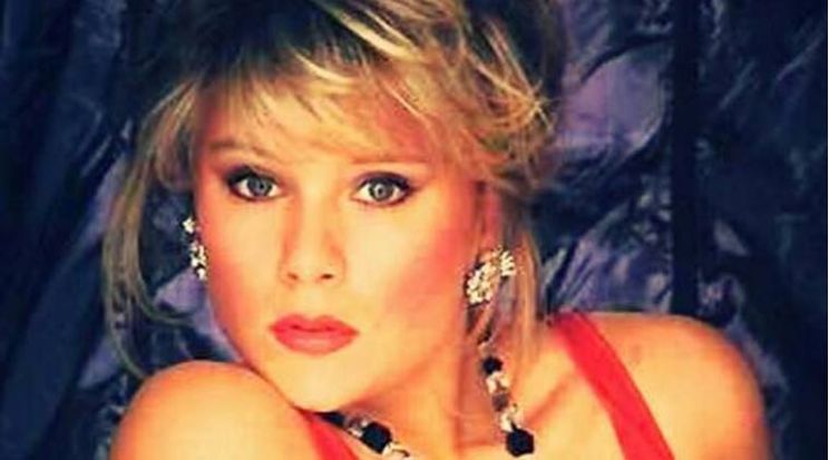 Samantha Fox