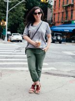 Samantha Hahn #2940796 picture (Portrait Medium)