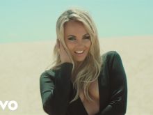 Samantha Jade