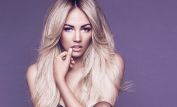 Samantha Jade